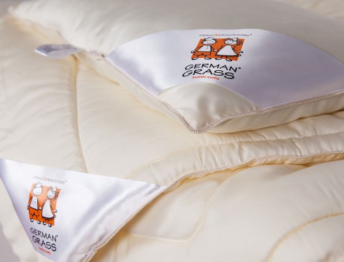 Комплект одеяло и подушка в кроватку Baby Elite